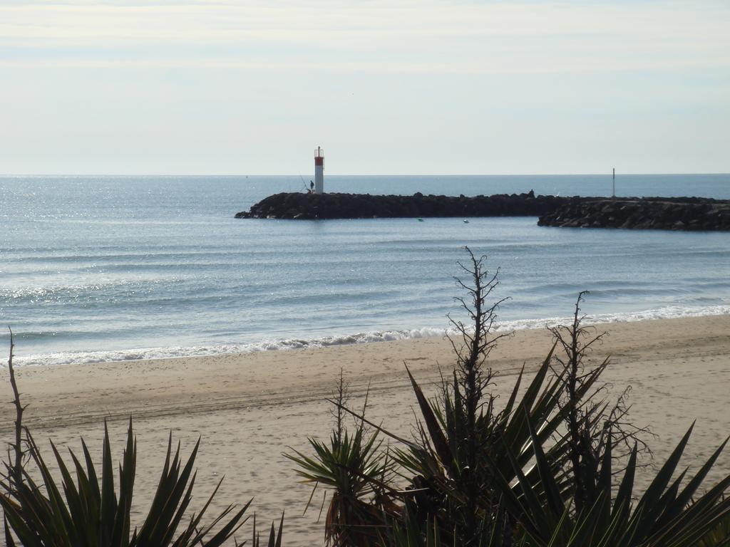 Le Nude - Port Ambonne Village Naturiste Agde Bagian luar foto